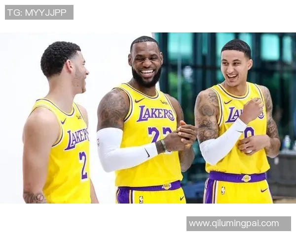 约什吉迪引领年轻球员崛起助力球队重返巅峰之路