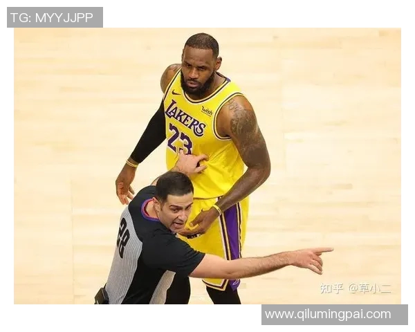 芝加哥与新英格兰激战正酣比分揭晓引发球迷热议