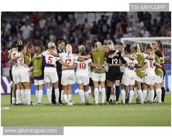 英格兰女足迎战噶麦隆队展现实力与激情的巅峰对决