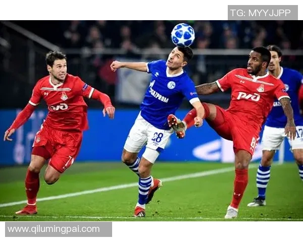 苏维埃与莫火车头的激烈对决揭示了足球战术与团队精神的较量