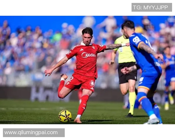 西甲联赛焦点战皇马迎战西班牙球队争夺胜利荣耀