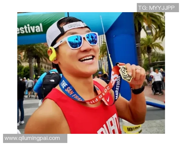 重庆滑板队在马拉松大满贯中的力量展现与精彩点评